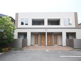 リンダ・カーサ