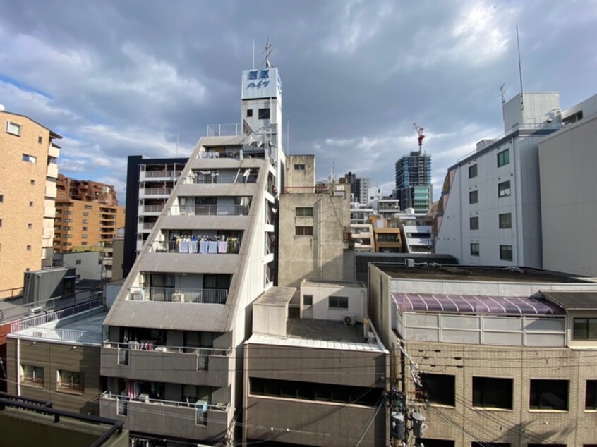 室内からの展望 リップル上本町