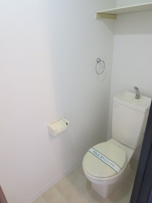 トイレ リバ－サイド二色の浜