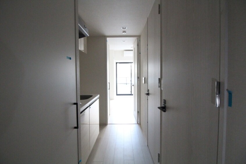 廊下 ﾚｼﾞｭｰﾙｱｯｼｭ神戸ﾊｰﾊﾞｰﾗﾝﾄﾞ(724)