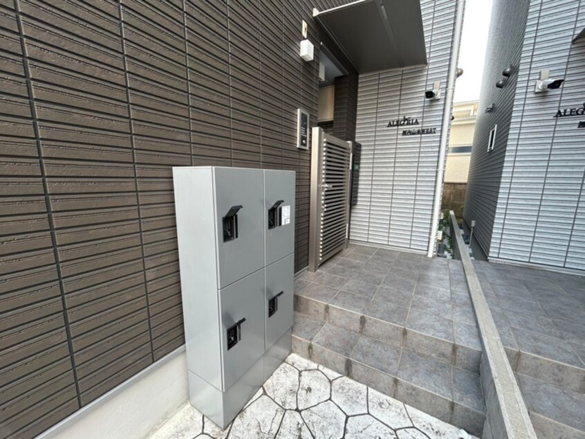 建物設備 ALEGRIA河内山本WEST