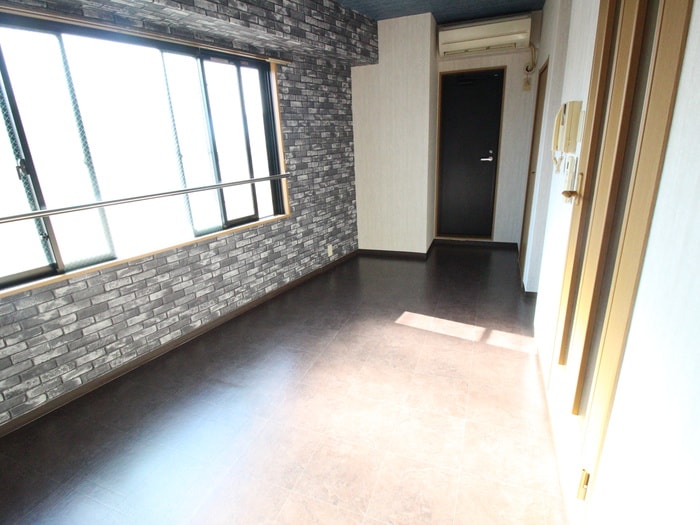 居室 アルティスタ丸太町