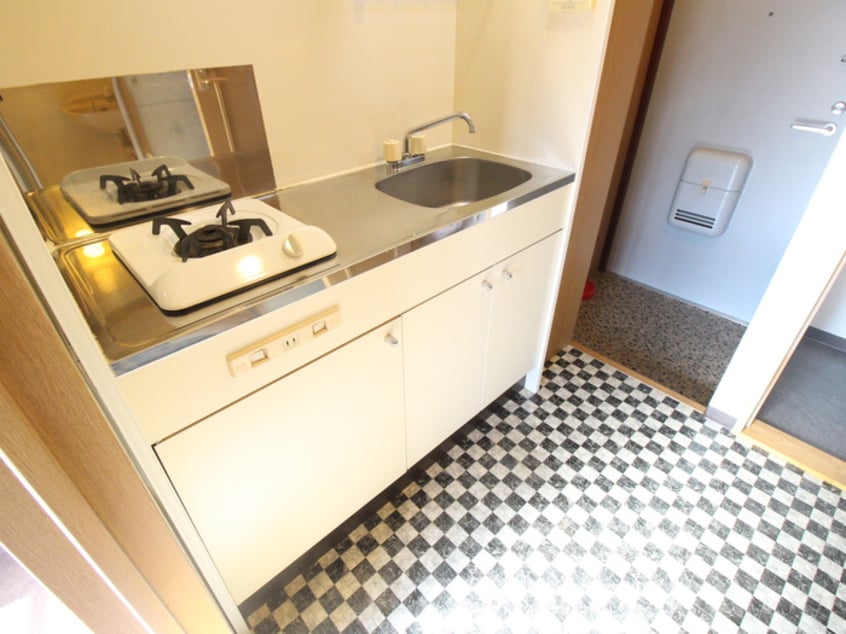 キッチン アルティスタ丸太町