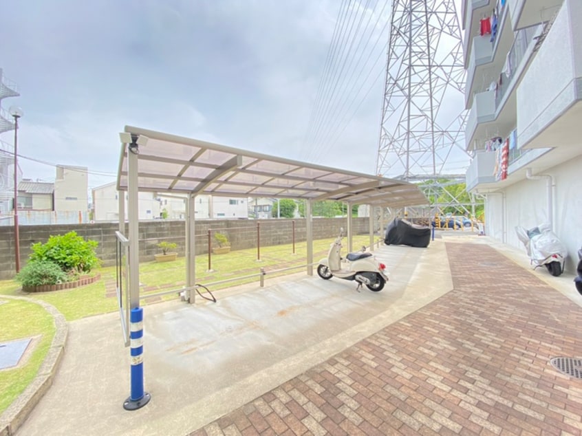 バイク置き場 西京極グリーンハイツ