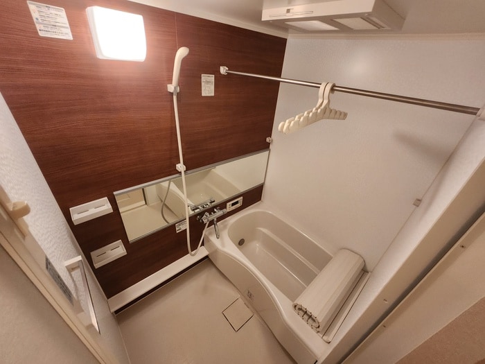 バス／シャワールーム等 ワイ・ワイ・ヒマワリ