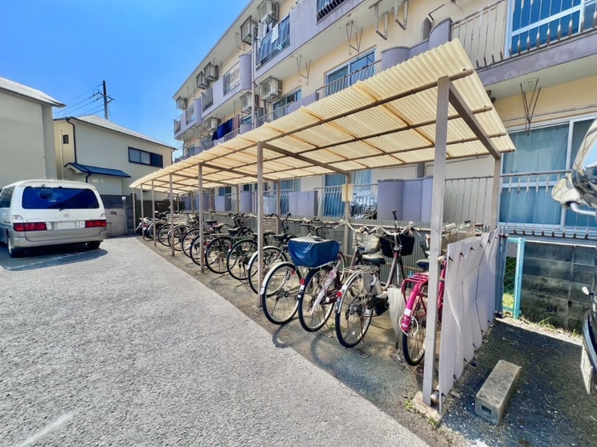 駐輪場 ヴィラ北田