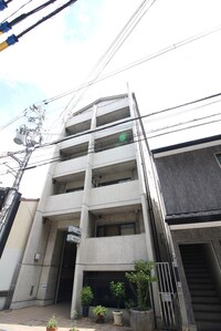 ＥＭ　Ｓ　ＣＯＵＲＴ