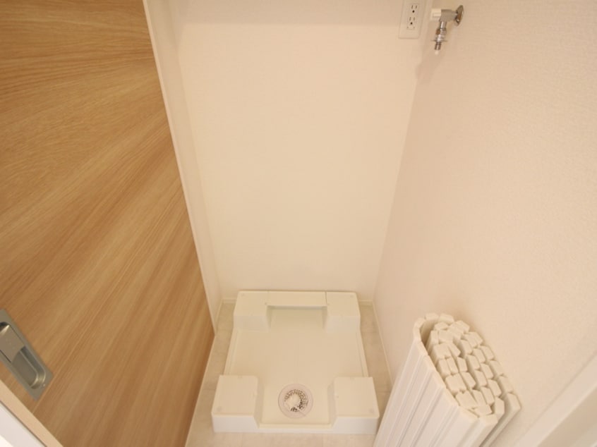 洗濯機置場 CHERRY BLOSSOM西北