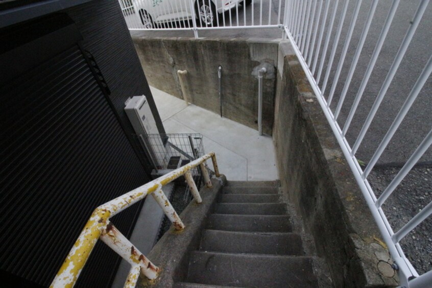 駐輪場 ERコート堀池町