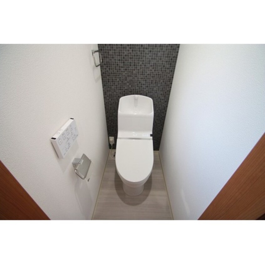 トイレ クリエオ－レ忍ケ丘