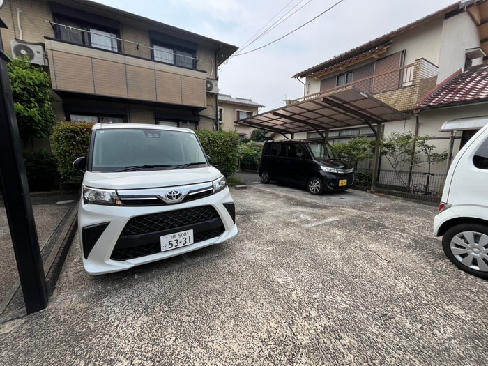 駐車場 サンステート自由丘