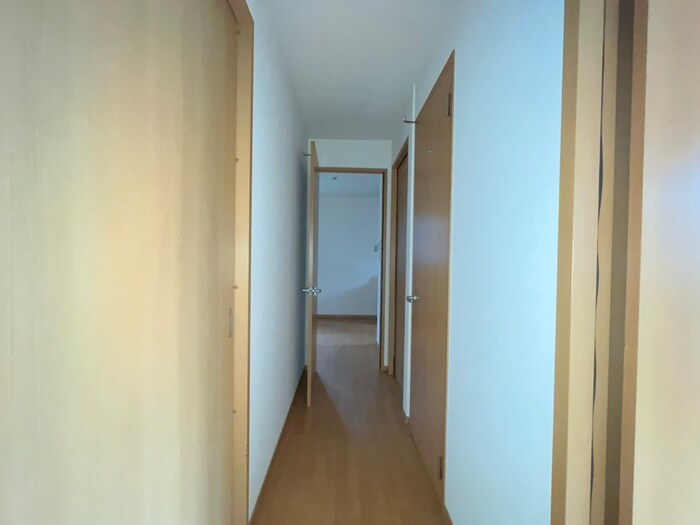 廊下 サンステート自由丘