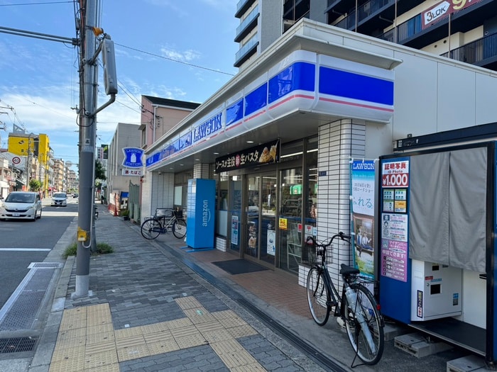 ローソン 北田辺二丁目店(コンビニ)まで300m パークナードフィット美章園