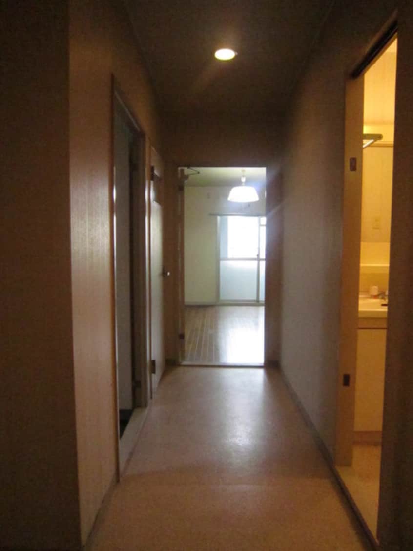 内観写真 ピアノ専業ビル