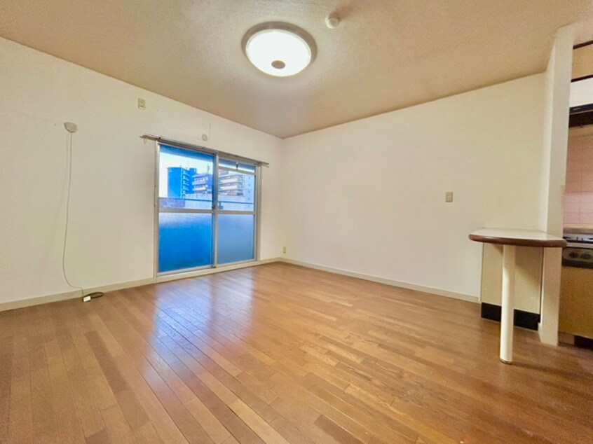 居室 ピアノ専業ビル