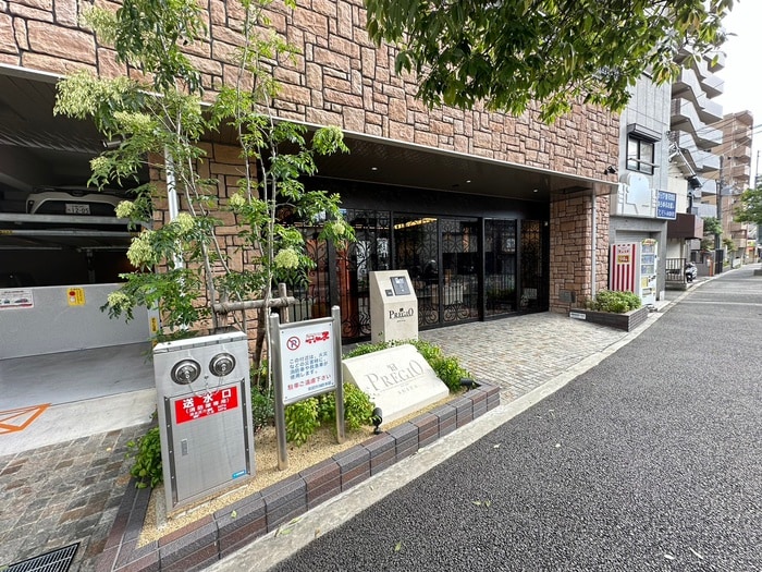 エントランス部分 プレジオ吹田