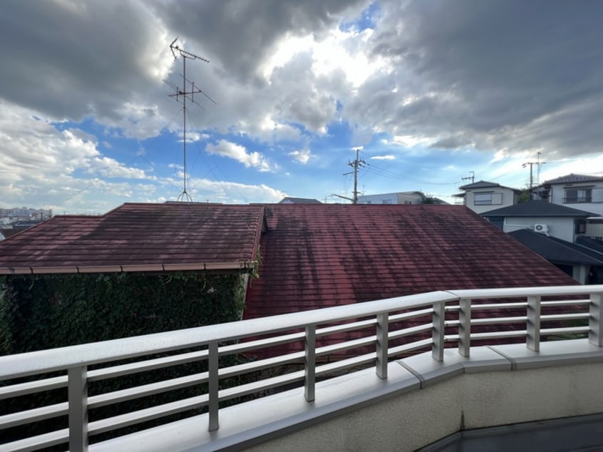 室内からの展望 上野東2丁目戸建