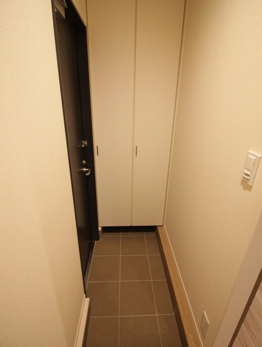 玄関 APPARTEMENT　四季