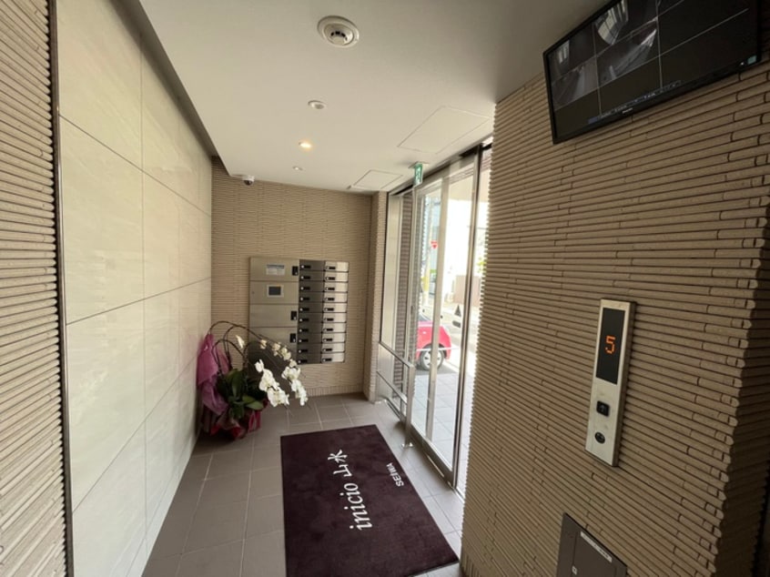 エントランス部分 イニシオ山水