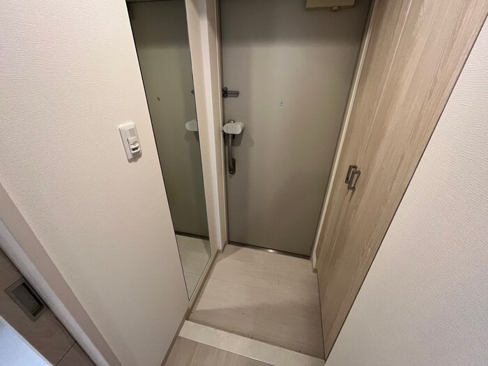 玄関 イニシオ山水