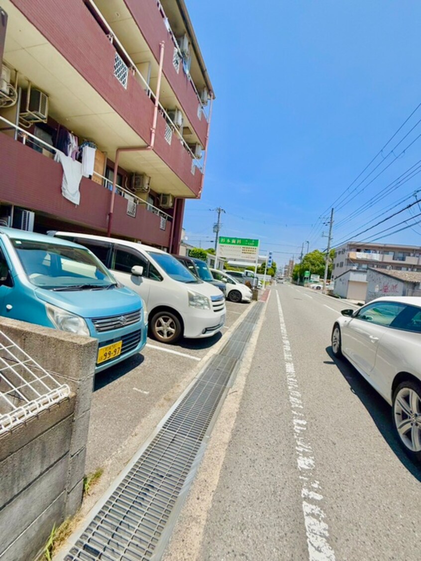 駐車場 スーペリアレジデンスⅡ