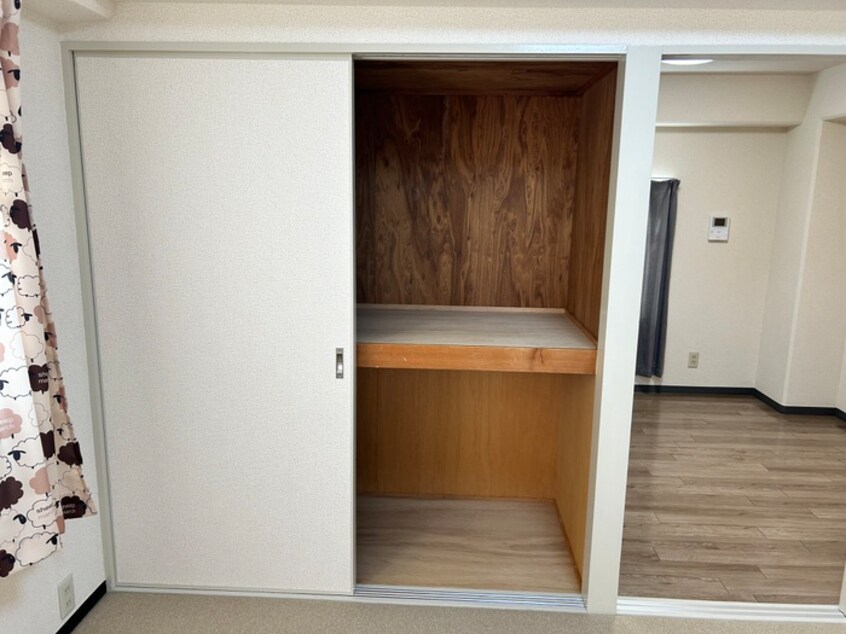 収納 エクセレンス千里山