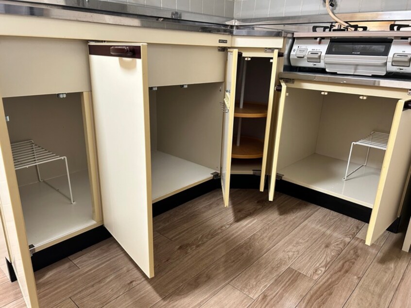 収納 エクセレンス千里山
