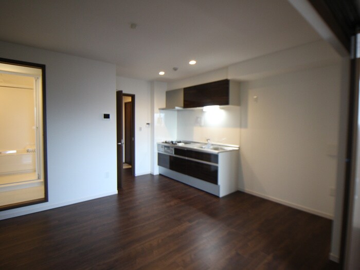 居室 Modernism East