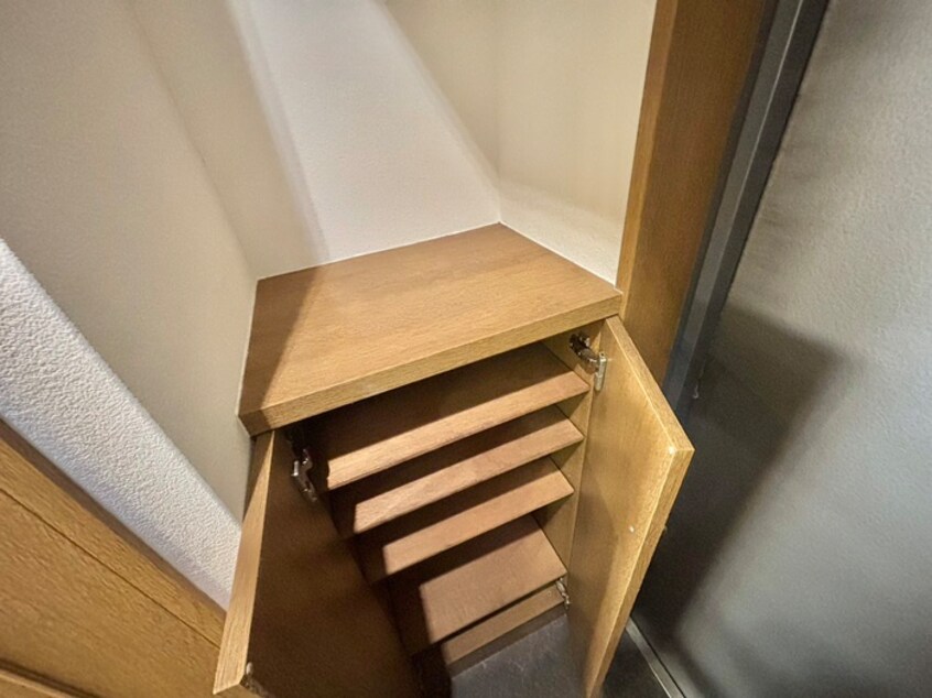 靴箱 セレッソコート西心斎橋(901)