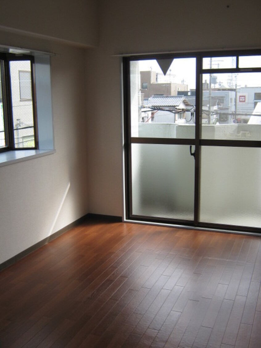 居室 シェモアⅡ