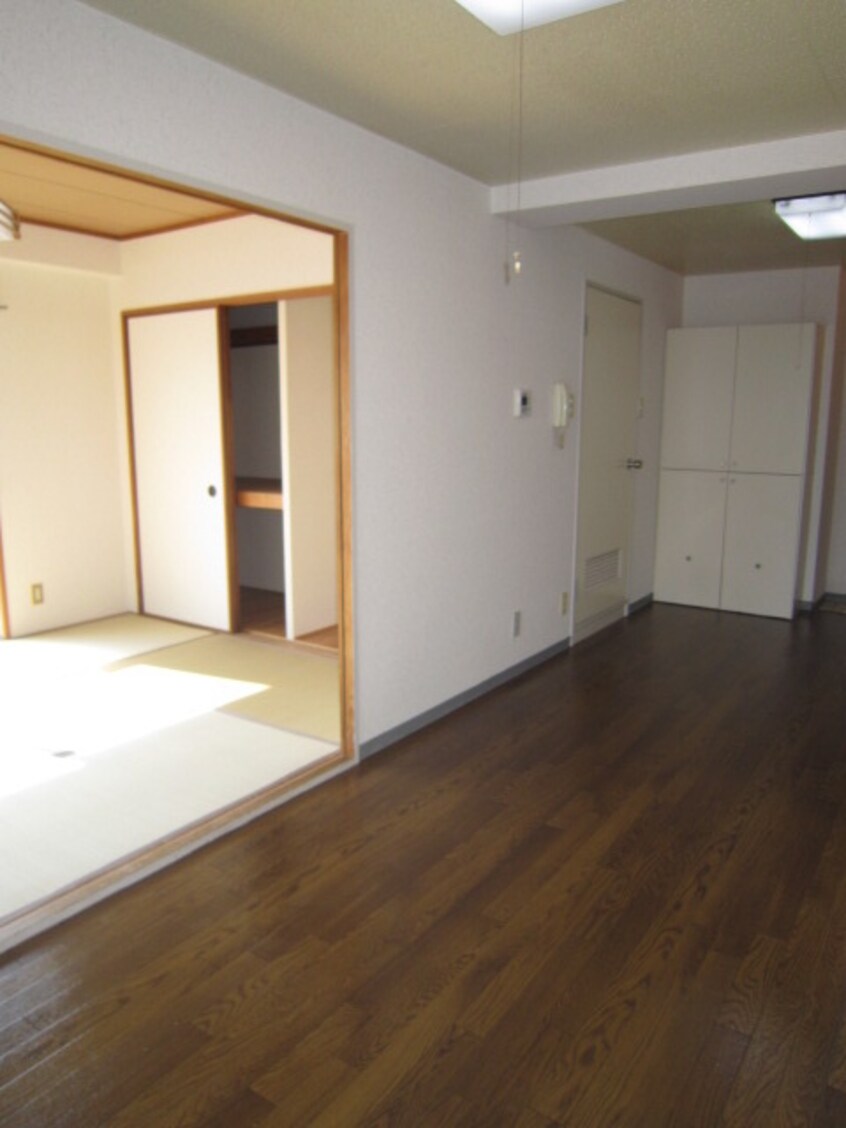 居室 シャガール豊中