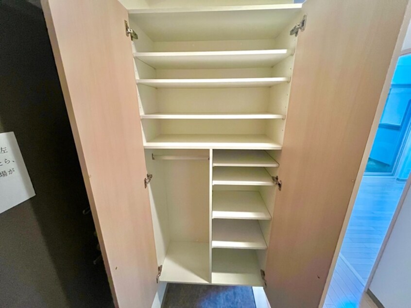 靴箱 コンフォ－ト大阪天満宮