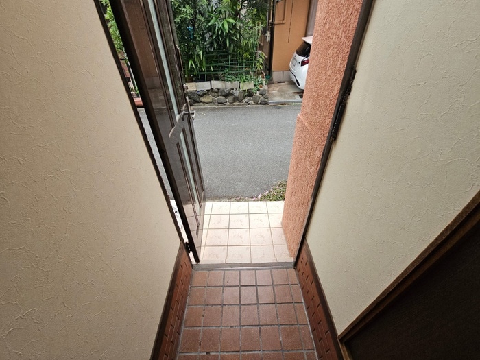 エントランス部分 北石切町7-5戸建