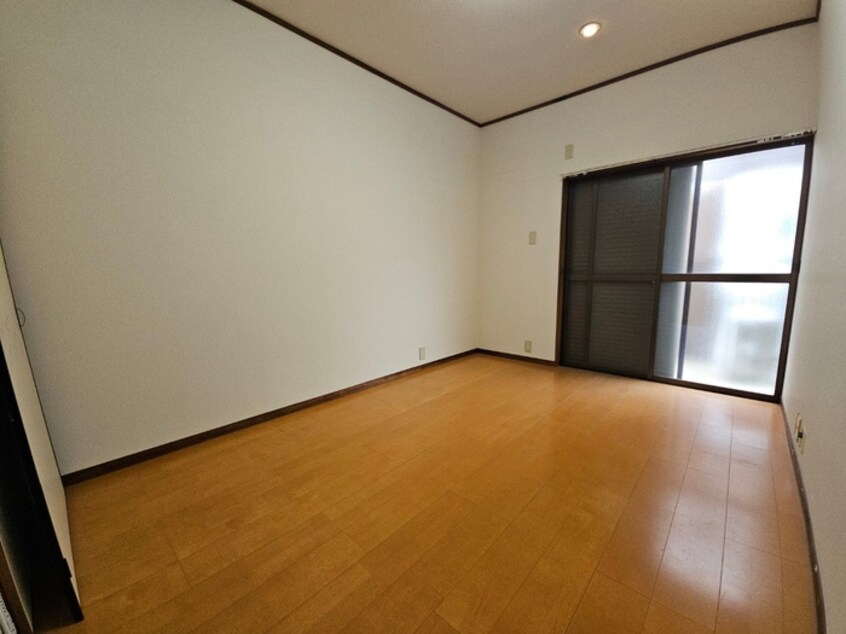 居室 北石切町7-5戸建