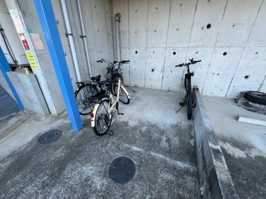 駐輪場 ヒルズ深阪