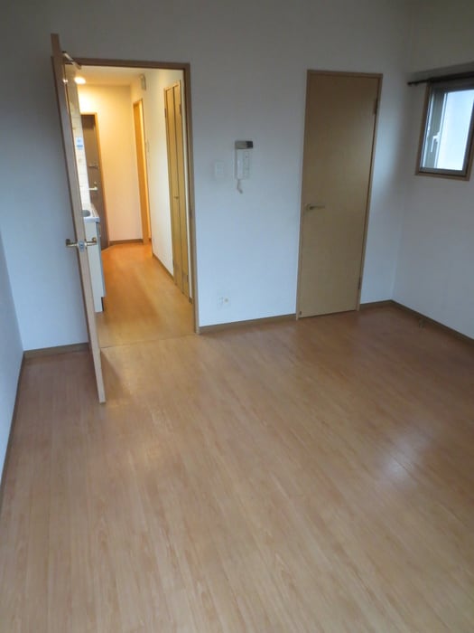 居室 ルミエール加島