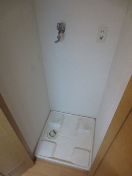 洗濯機置場 ルミエール加島