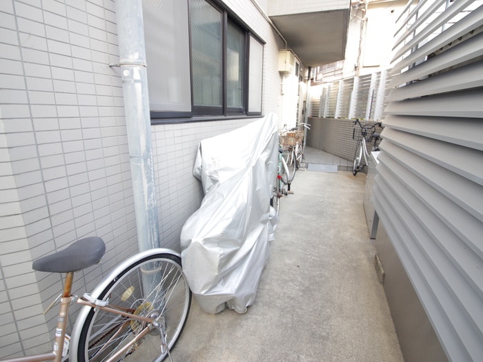 駐輪場 ＮＵビル