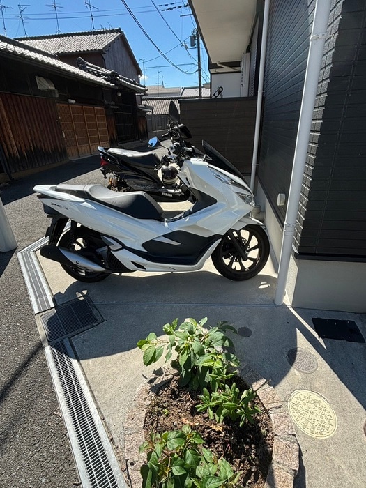 駐輪場 ALEGRIA長瀬North