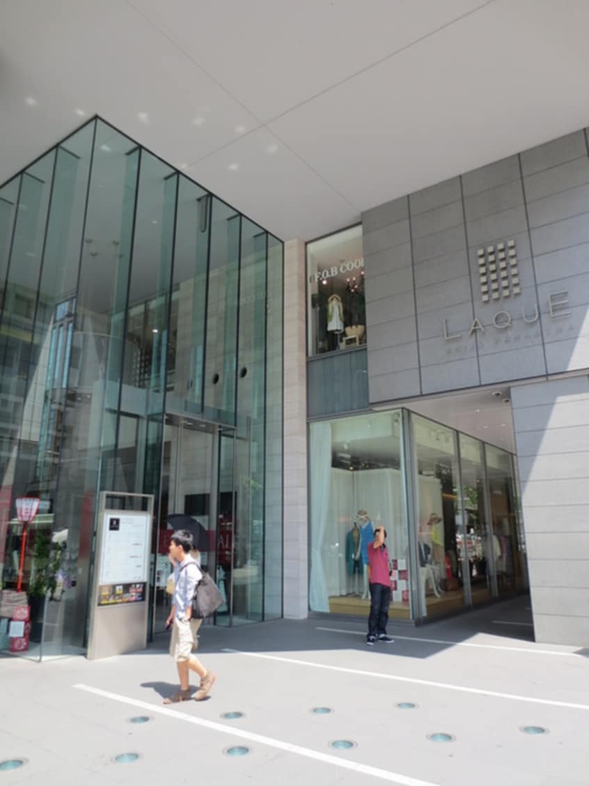 ラクエ四条烏丸(ショッピングセンター/アウトレットモール)まで450m シティハウス四条烏丸
