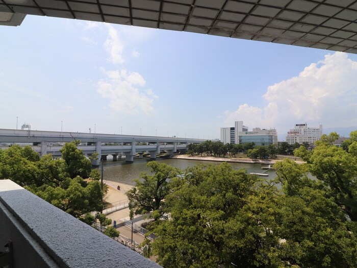 室内からの展望 ＭＡＩＮＳＴＡＧＥ武庫川
