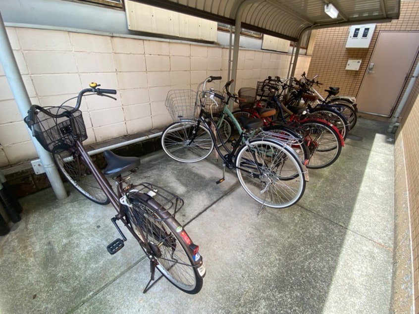 駐輪場 Sempre　Vita　甲子園