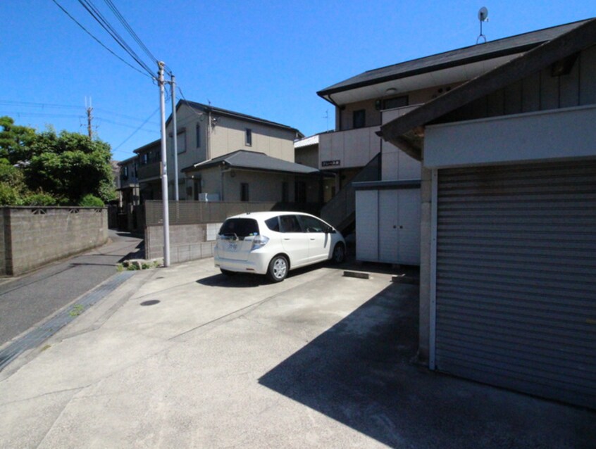 駐車場 グレース鳳