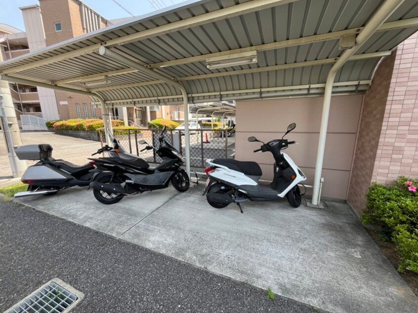 バイク置き場 ラ・メゾンＭＳⅢ