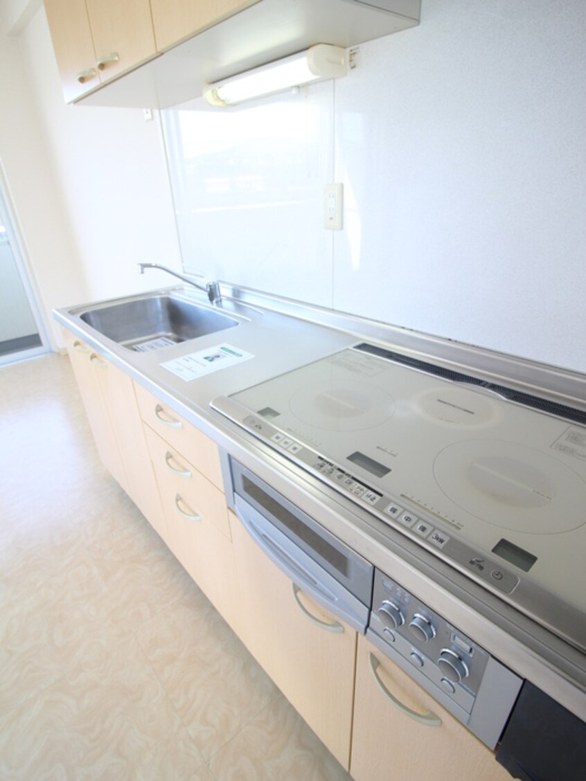 キッチン クレスト松ヶ崎