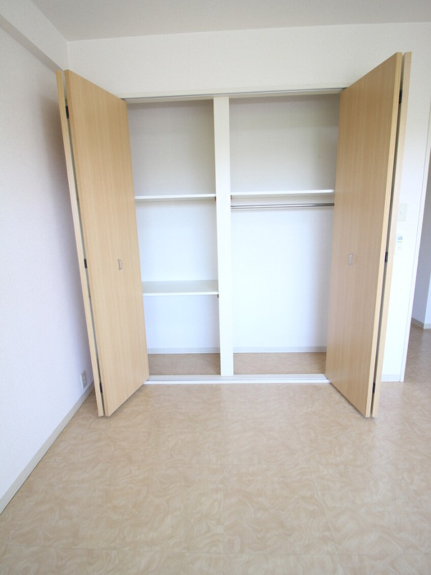 収納 クレスト松ヶ崎