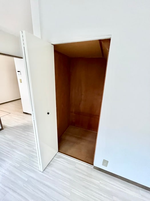 収納 立田メゾネット