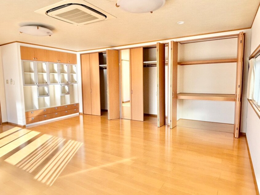 収納 野中北貸家