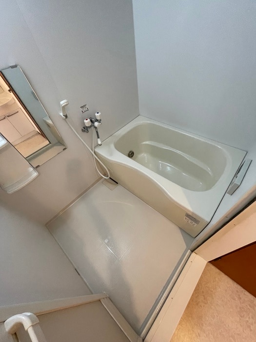 バス／シャワールーム等 クリスタルビュ－ハイツ