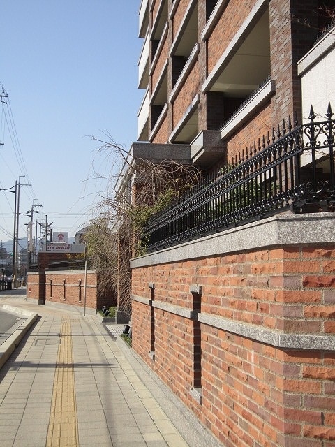 周辺環境 パインフィ－ルド西京極